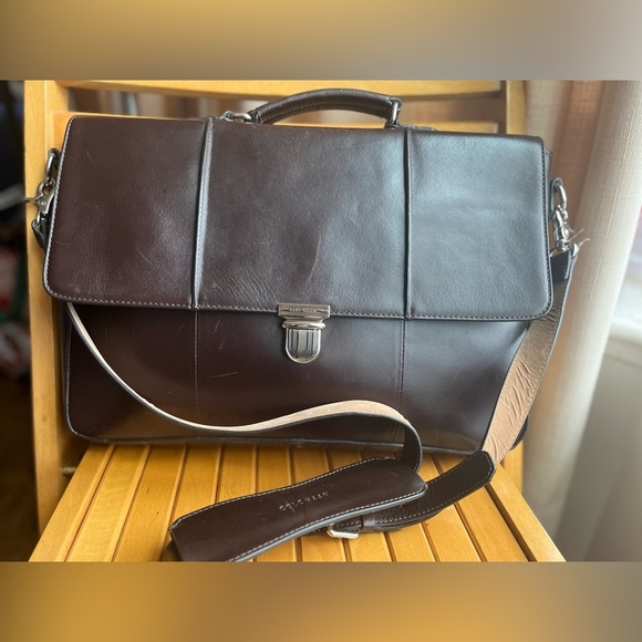 Cole Haan Cow Leather Men’s Crossbody Bag - Picture 2 of 16